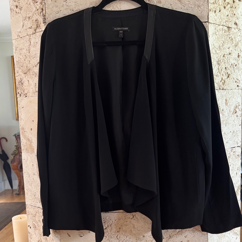 Eileen Fisher Women's Elegant Black Blazer